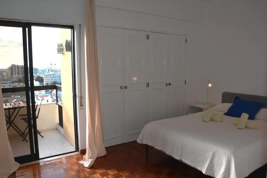 Blife Chelsya Private Rooms Faro Luaran gambar